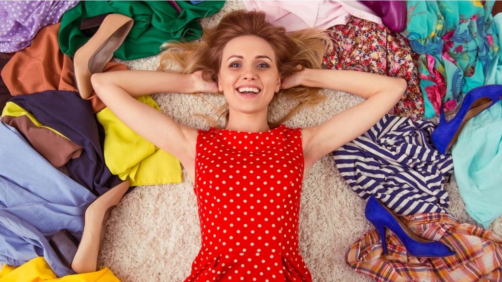 تنسيق الملابس حسب لون البشرة