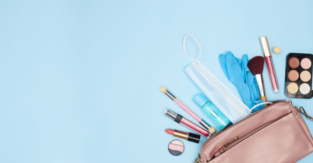 مستلزمات حقيبة اليد