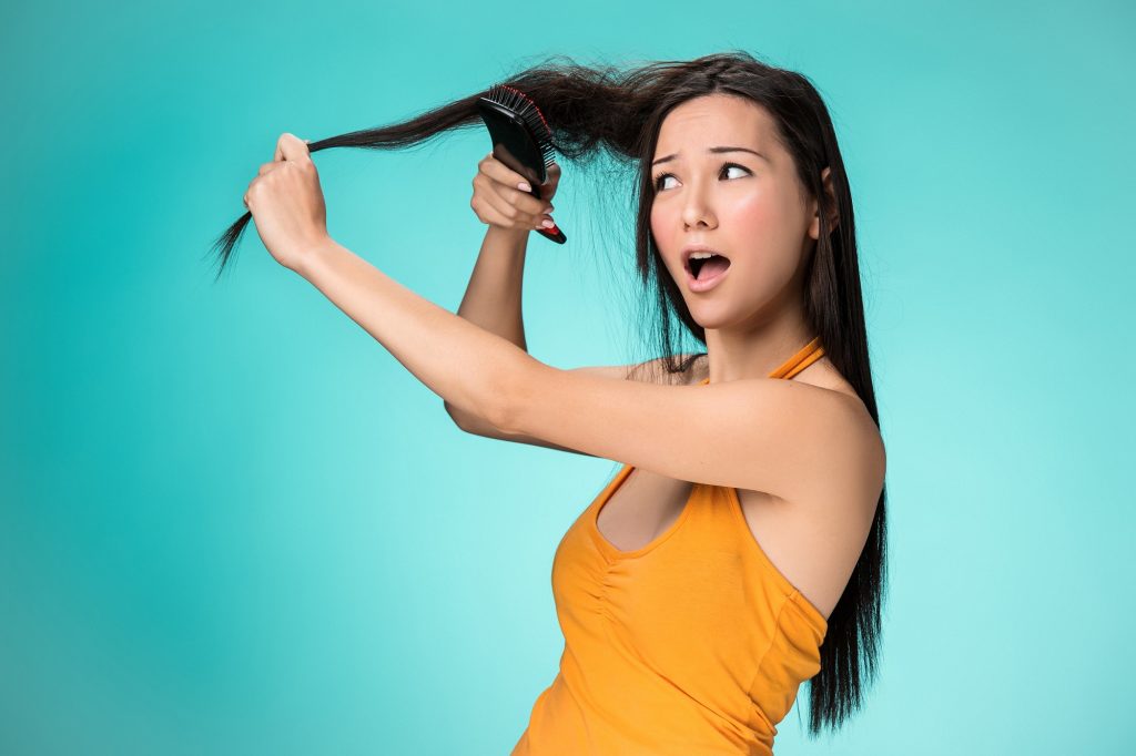 وصفات طبيعية لعلاج مشاكل الشعر المختلفة