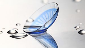 coloured contact lenses