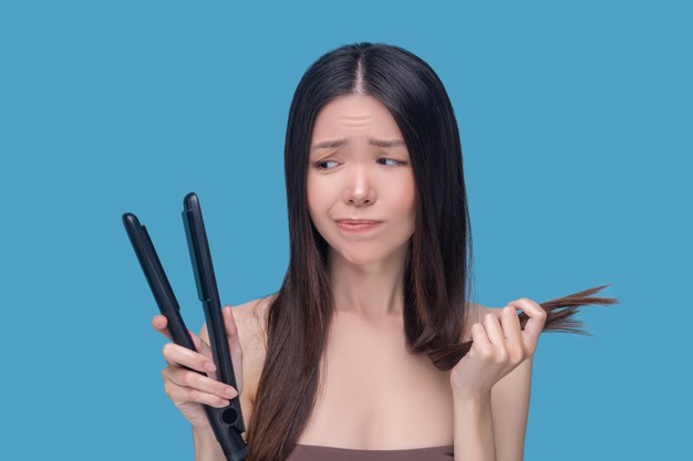 Hair straightener