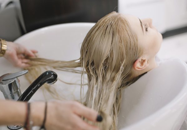 How to remove protein treatment from hair