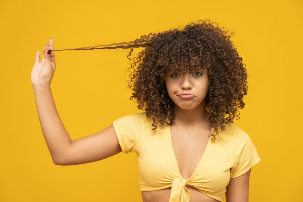 Repairing your damaged curly hair in 5 easy steps