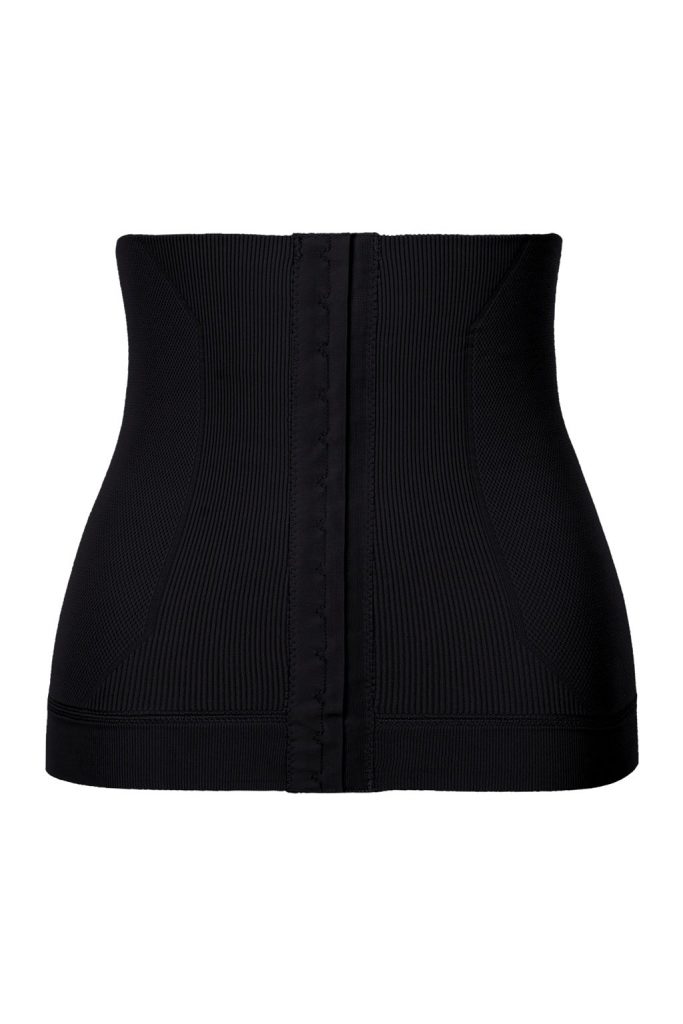 Benefits of wearing a corset belt - Metro Brazil Blog