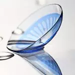coloured contact lenses