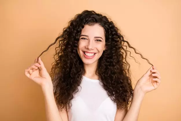 curly hair